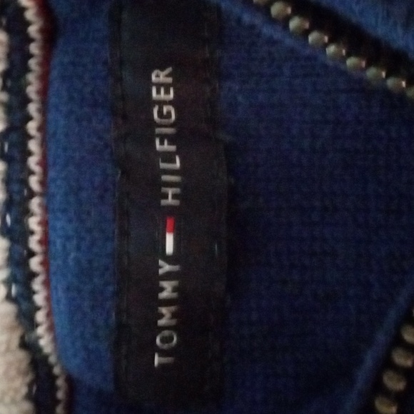 💥 Tommy Hilfiger Boys Zip Neck Jumper Sweater - Picture 2 of 2